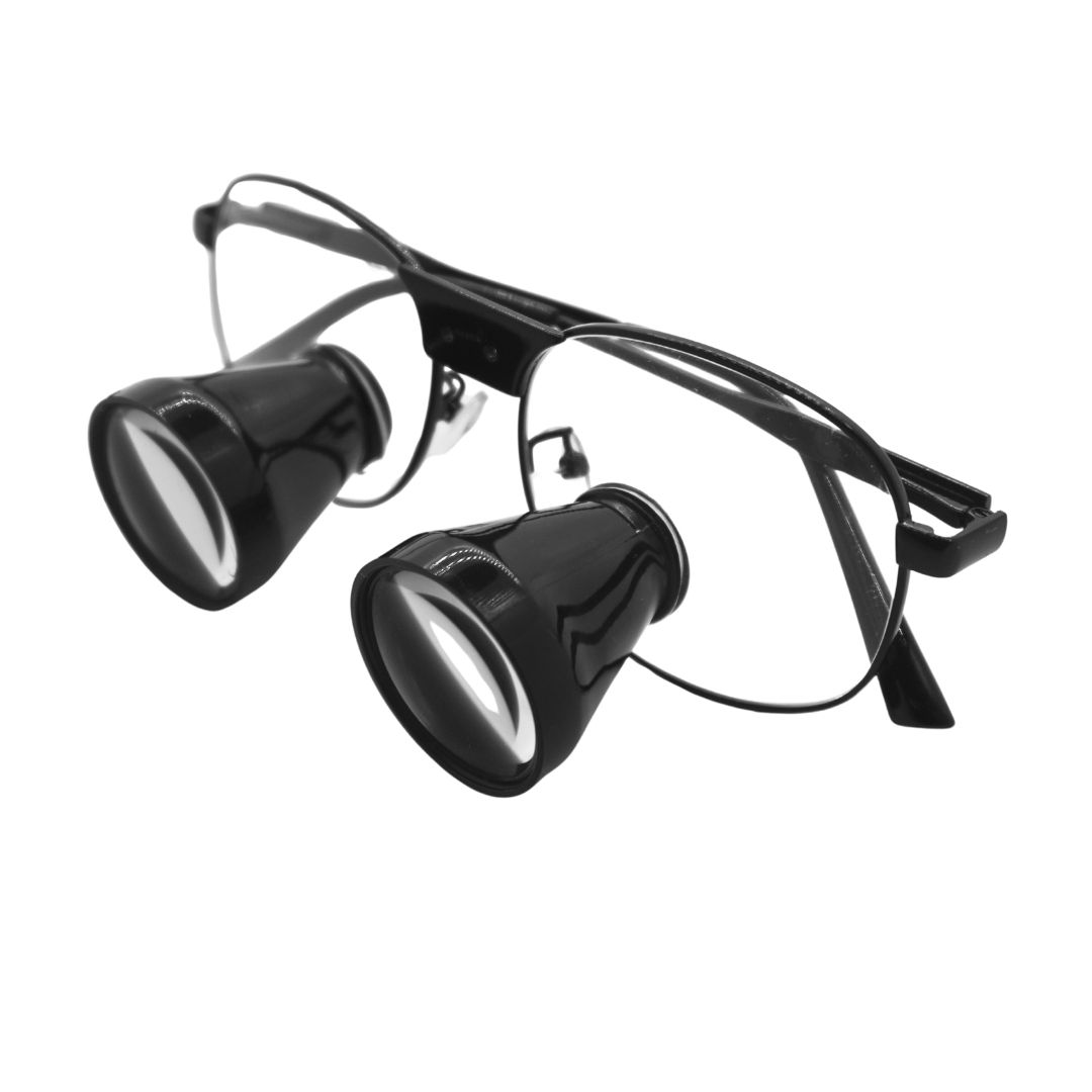 HiperLupa TT355 İnce Çerçeve TTL 3.5X Büyüteç Gözlük Siyah Sabit Pupil Mesafeli Odak Merceği Ayarlanabilir Çantalı HiperLupa TT355 İnce Çerçeve TTL 3.5X Büyüteç Gözlük Siyah Sabit Pupil Mesafeli Odak Merceği Ayarlanabilir Çantalı