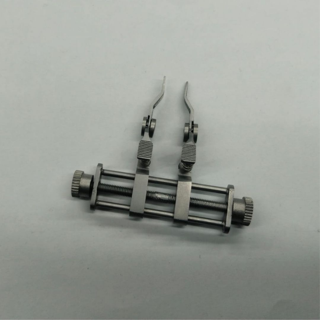 Barışhan Medikal İkuta Klemp 4.5cm Ikuta Damar Eğitim Klemp Simülasyon Materyali Barışhan Medikal İkuta Klemp 4.5cm Ikuta Damar Eğitim Klemp Simülasyon Materyali